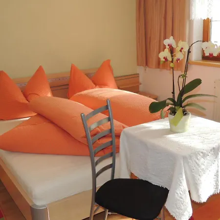 Haus Praxmarer Apartment *