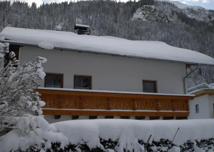 Haus Praxmarer Apartmán